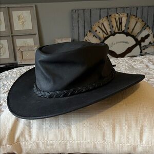 Minnetonka The Fold Up Hat Unisex Black XL